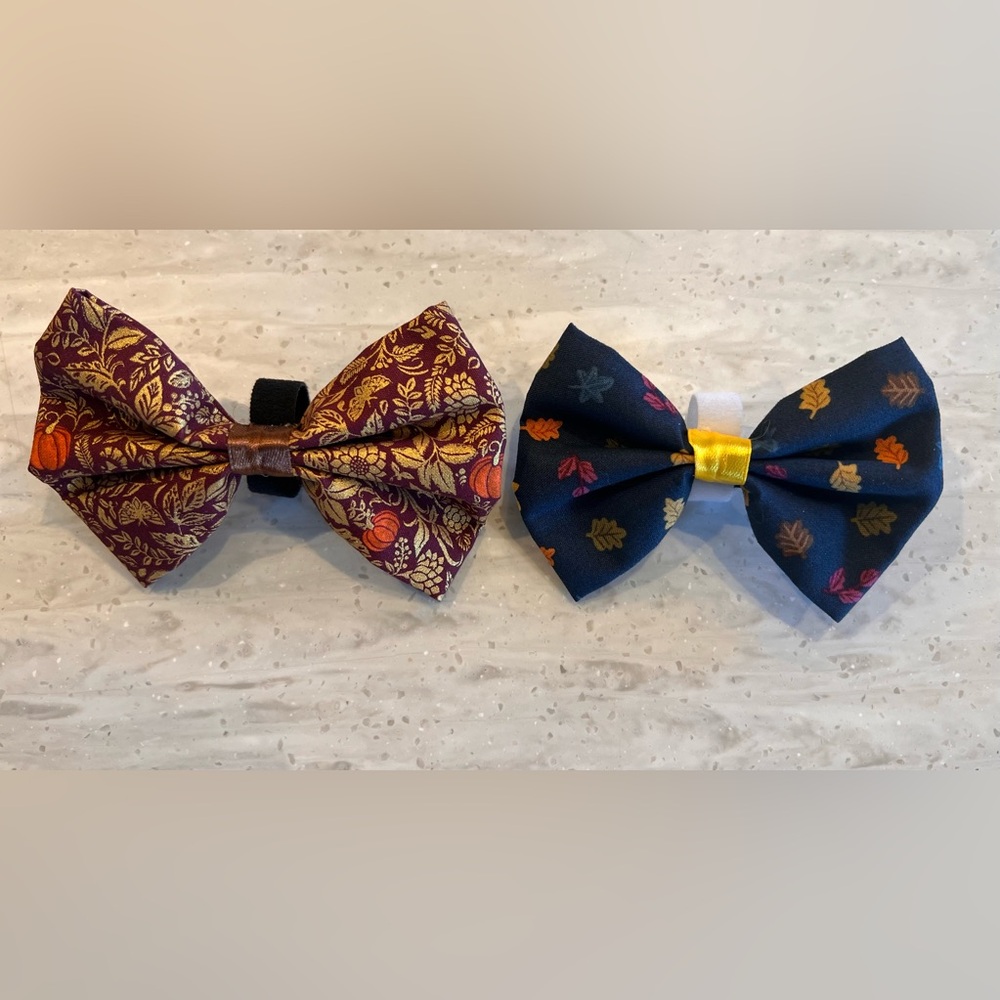 Elegant Dog Bow Tie Set - Autumn Leaves Design - Picture 4 of 9